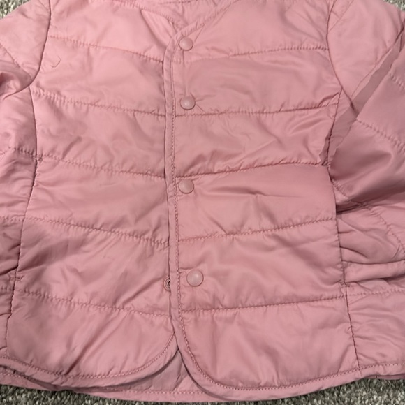 Uniqlo pink jacket, toddler 12-18months - Picture 2 of 6
